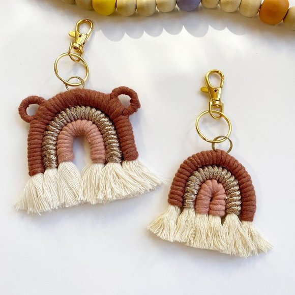 Macrame Bear Rainbow Keychain, Macrame Bag Charm, Purse Charm,Boho Bridal Decor - Picture 1 of 5